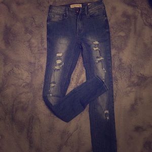 Denim ripped skinny jeans
